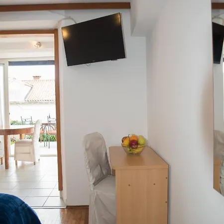 Kiki * دوبروفينك